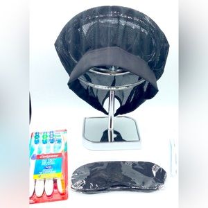 - Fabric adjustable hair net . New